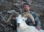 03_hunter_w_dall_sheep